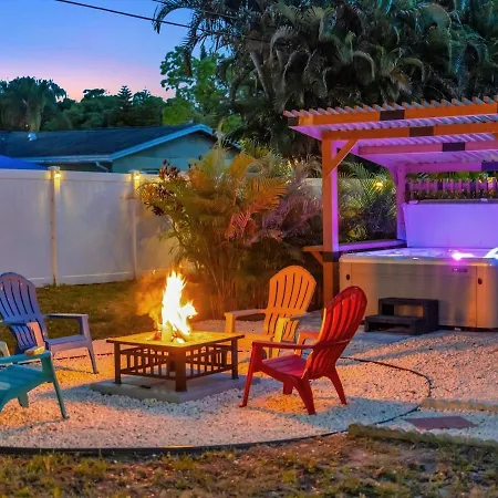 4B2B Family Home W Hot Tub Bbq & Firepit 9Mins To Beach